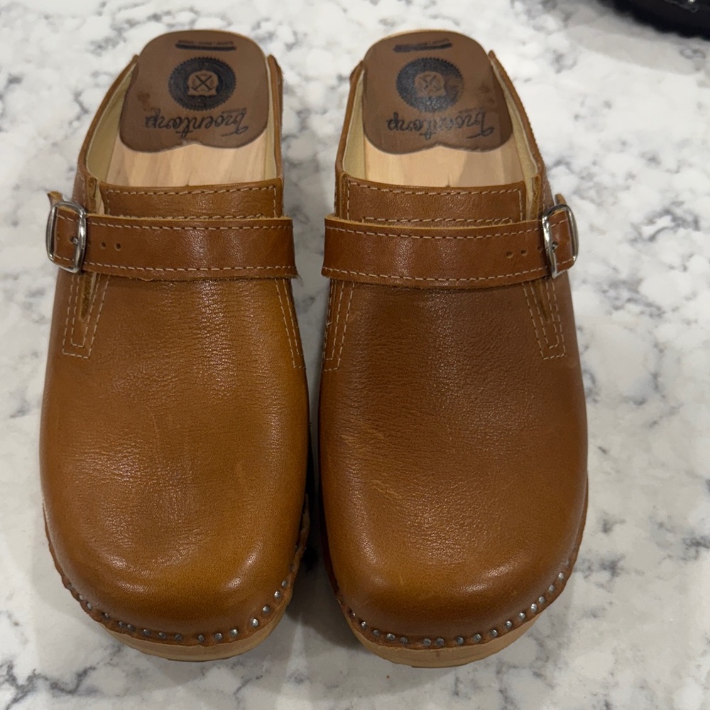 Troentorp tan Leather Clogs size 42 worn once
